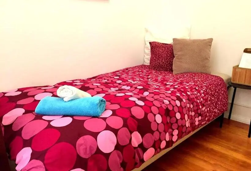 اتاق استاندارد یک نفره, Lisbonera Guest House