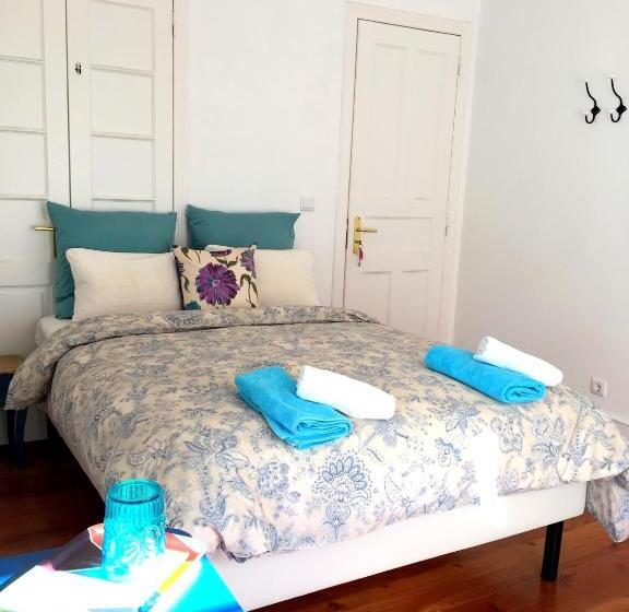 اتاق استاندارد با سرویس بهداشتی مشترک, Lisbonera Guest House