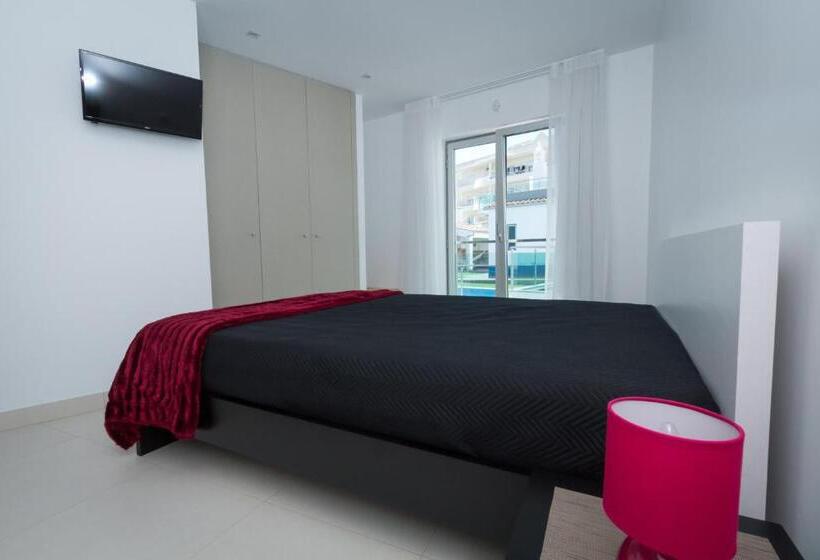 带3个卧室的公寓, Peralux