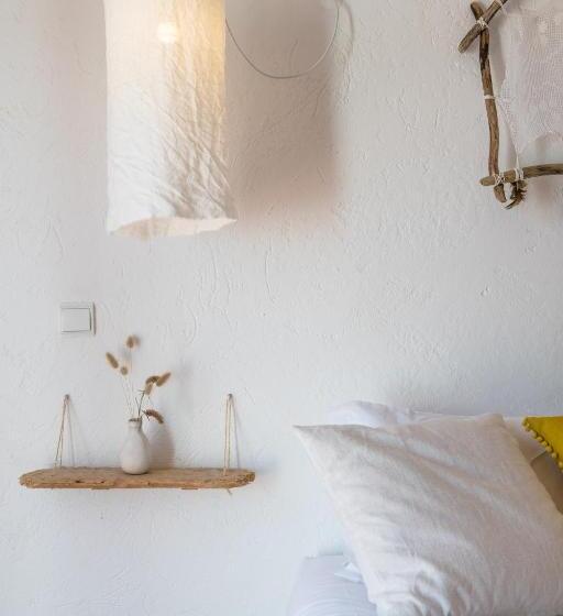 带阳台的豪华间, Utopia