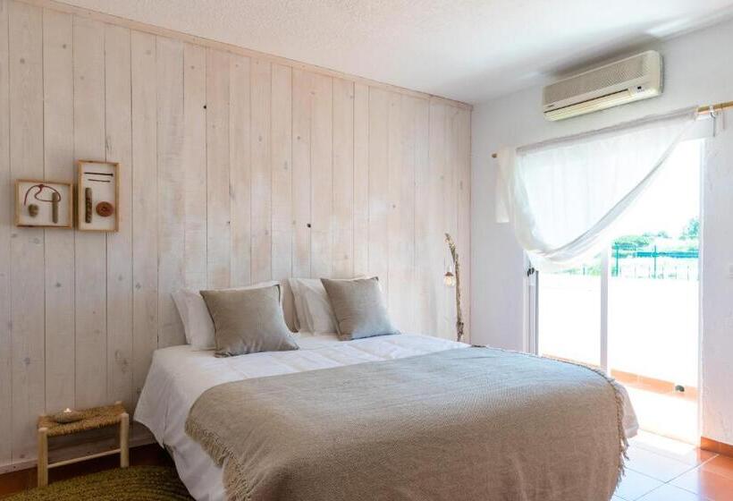 带阳台的豪华间, Utopia