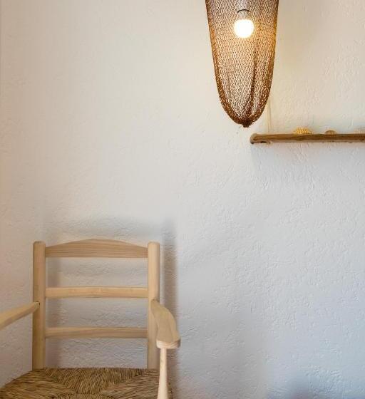 Номер Deluxe, Utopia