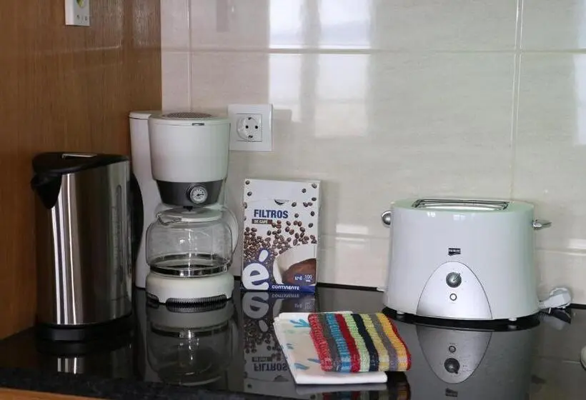 Huoneisto 1 Makuuhuone Merinäkymä, Apartamentos Kósmos