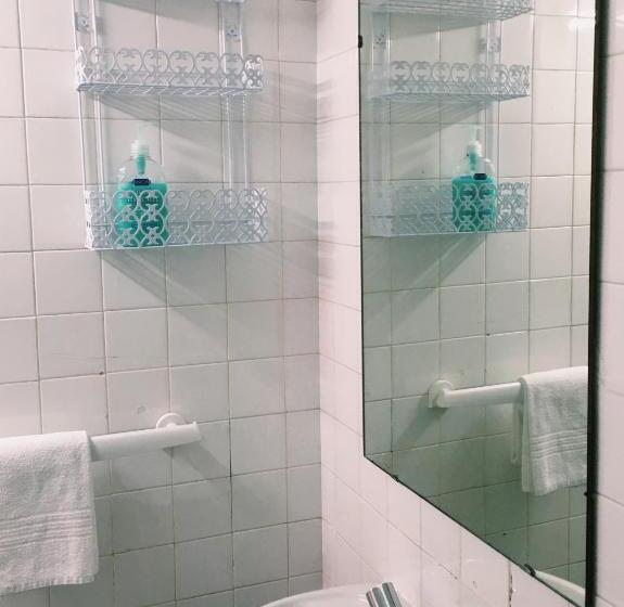 Семейный Номер, Alojamento Baixa Mar