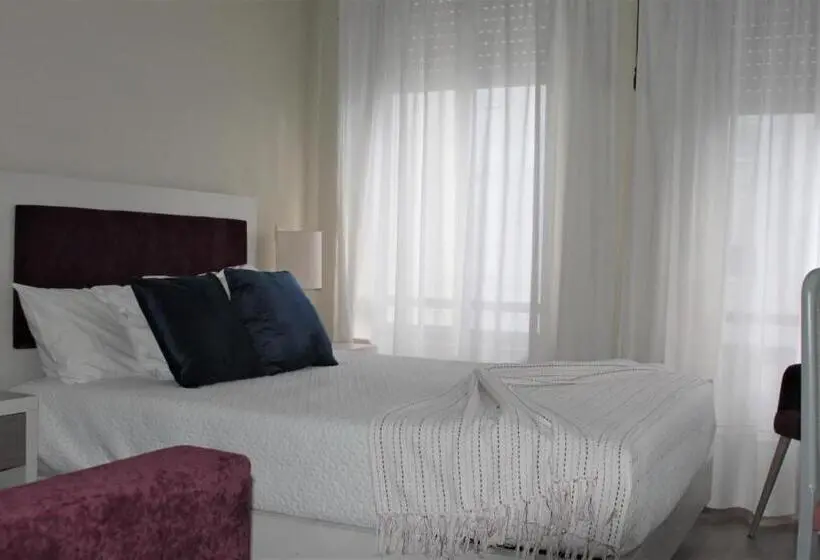 スタンダードシングルルーム, Residencial Clássico