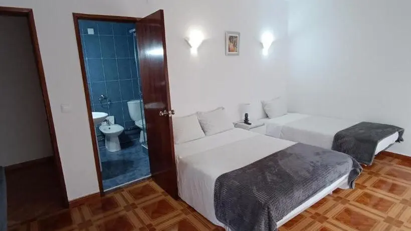 اتاق استاندارد سه تخته با بالکن, Residencial S. Giao