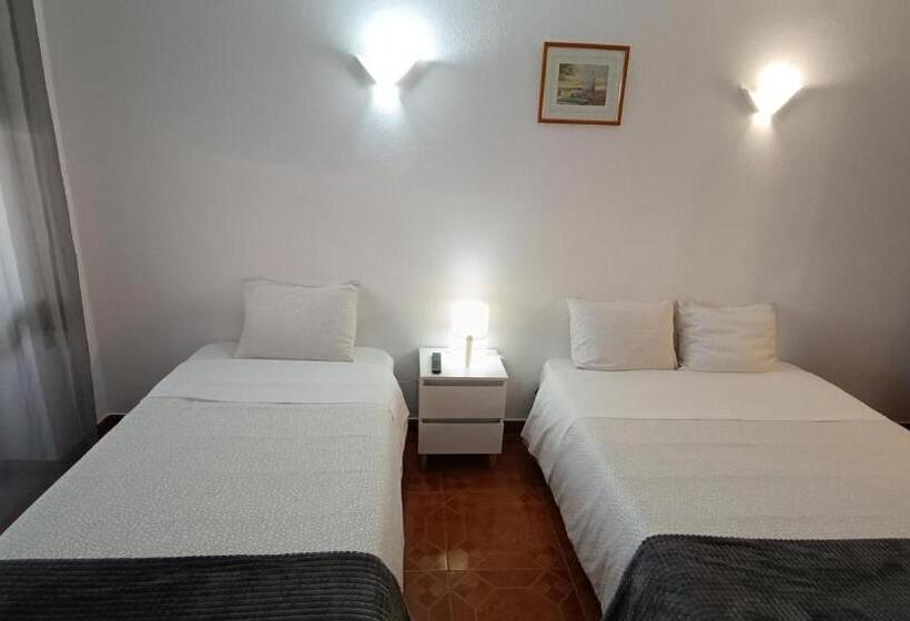Номер Стандарт Трехместный, Residencial S. Giao