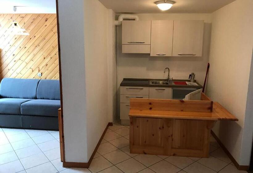 شقة غرفتين, Gran Baita