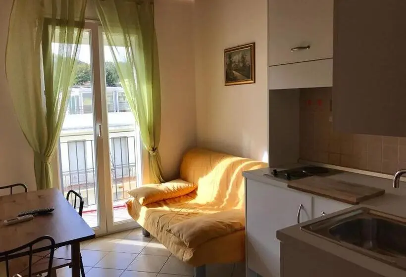Huoneisto 1 Makuuhuone, Residence Meeting
