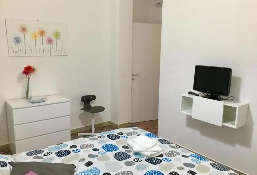Standard-huone, Vittoria Colonna