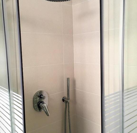 스탠다드 룸, Vittoria Colonna