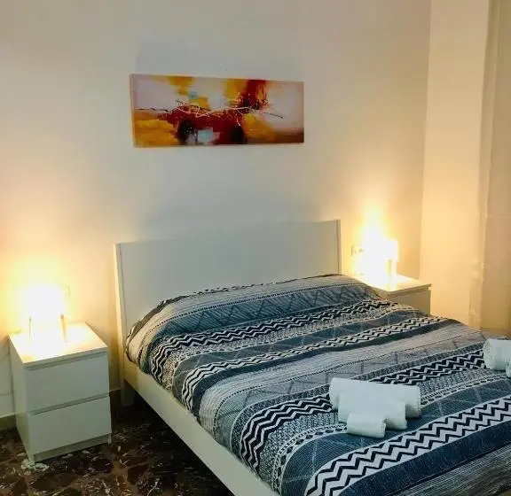 Huoneisto 1 Makuuhuone Parveke, Vittoria Colonna