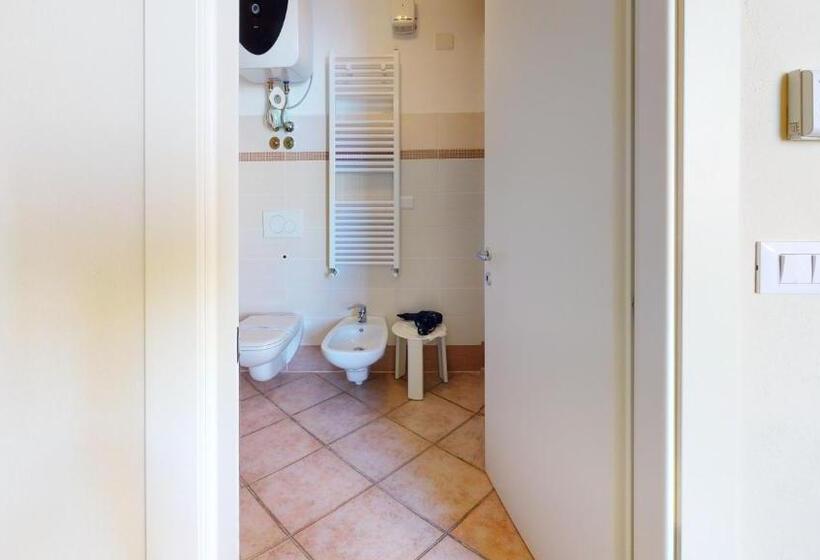 Standard room with outdoor bath, B&b La Canonica – Svegliarsi A Verezzi