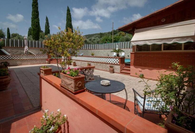 آپارتمان 1 خوابه, Casale Gli Ulivi