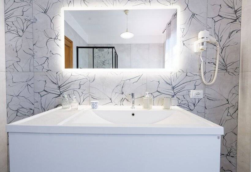 豪华房间, Villa Mandrioli