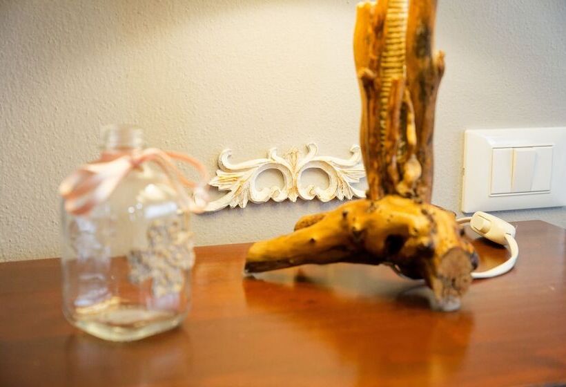 豪华房间, Villa Mandrioli