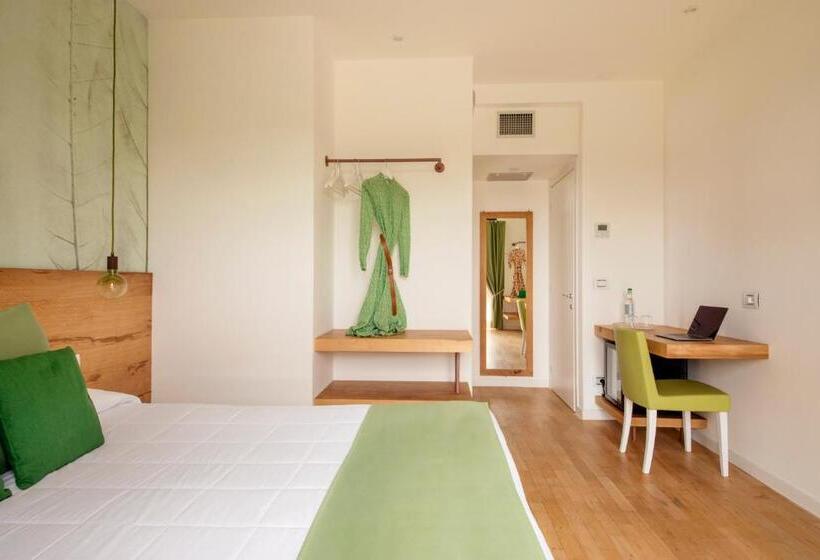 חדר סופריור לשלושה, Agrirelais Collelago