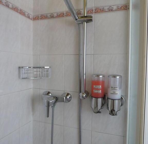 带大床的标准间, Agriturismo Rivieraoglio