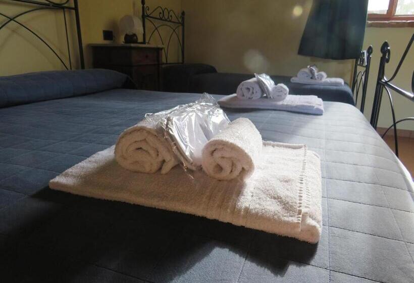 스탠다드 룸 킹사이즈 침대, Agriturismo Rivieraoglio