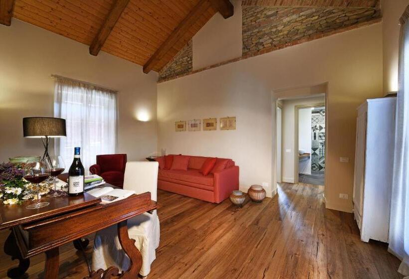 Suite with Terrace, Cascina Alberta