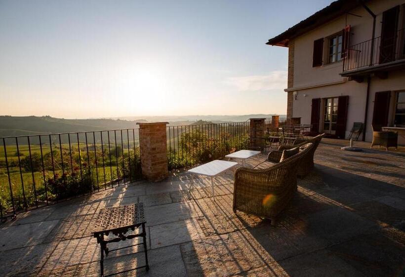 Suite with Terrace, Cascina Alberta