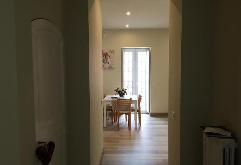 اتاق استاندارد, Dimora Spina In Centro