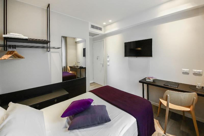 اتاق استاندارد یک نفره, La Bella Modena