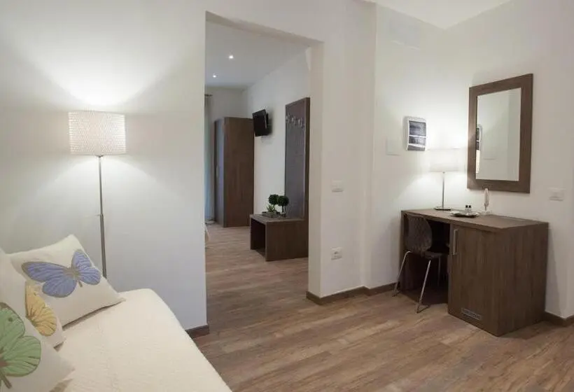 バルコニー付きジュニアスイート, Magnifica Luxury Suites