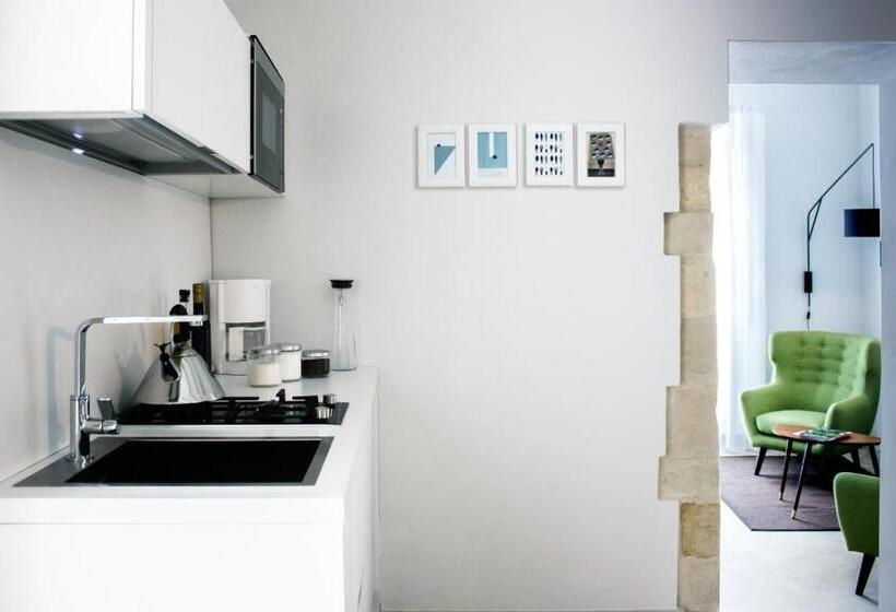 1ベッドルームアパートメント, Re Federico Boutique