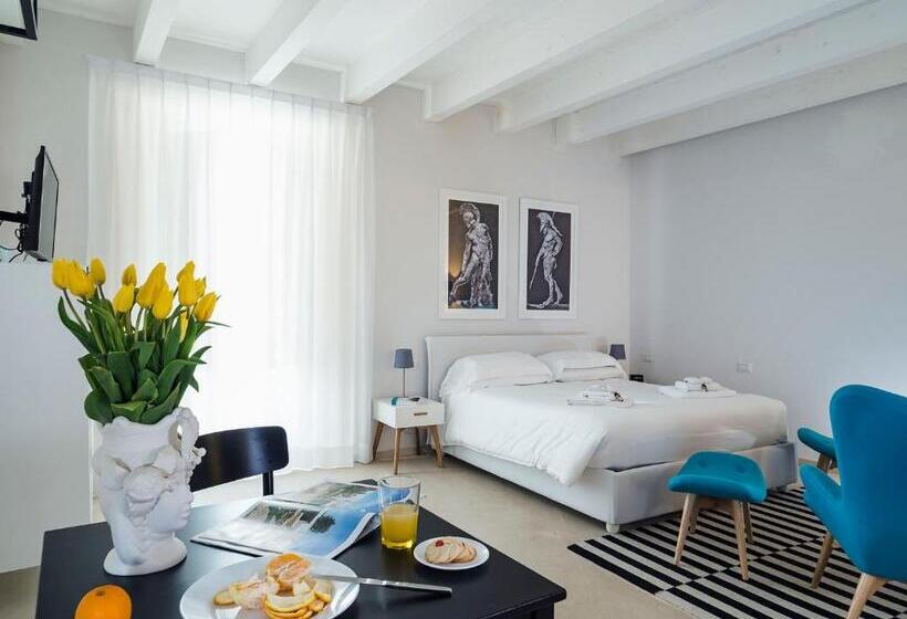 スタンダードスタジオ, Re Federico Boutique