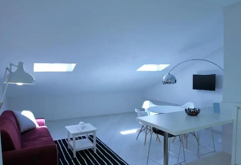1 Bedroom Penthouse Apartment, Re Federico Boutique