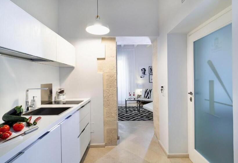 1ベッドルームのデラックスアパートメント, Re Federico Boutique