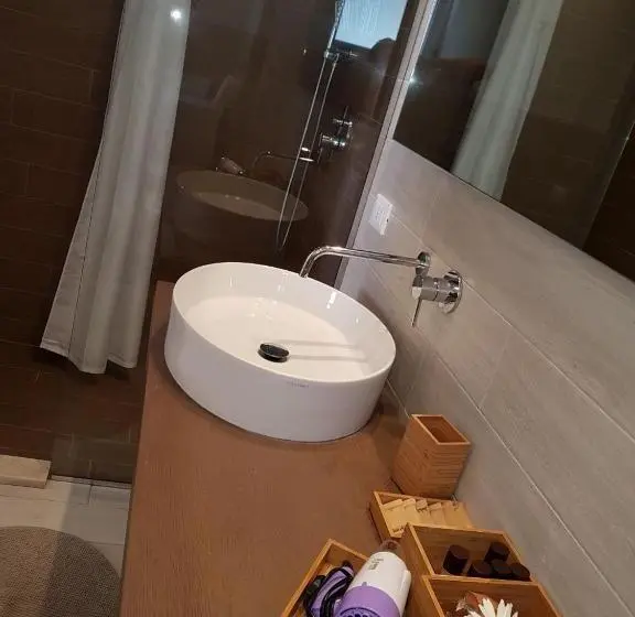 ２ベッドルームアパートメント, Borghetto Mediterraneo