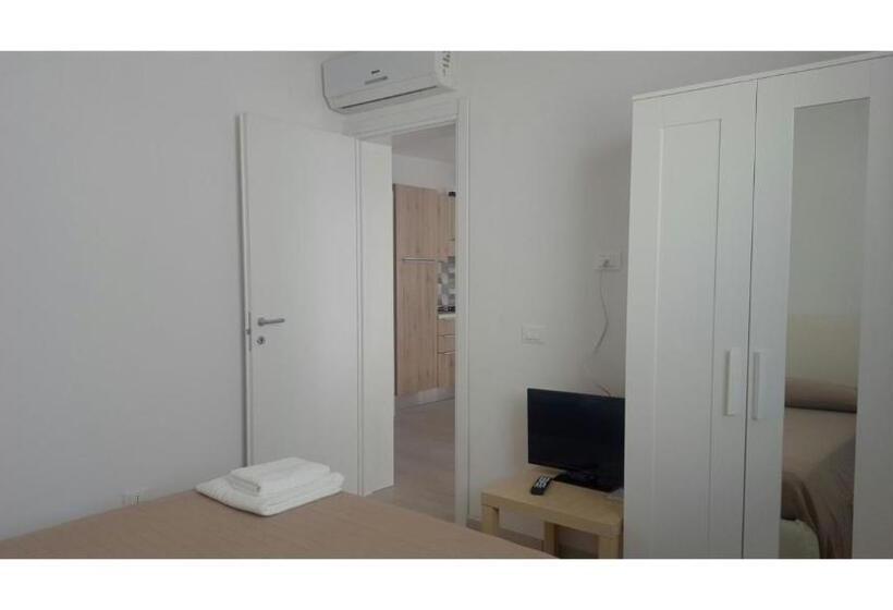 شقة غرفتين, Borghetto Mediterraneo