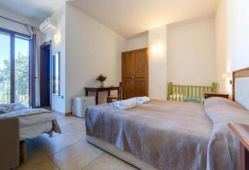 Семейный Номер, Tenuta Ferraro Gallipoli