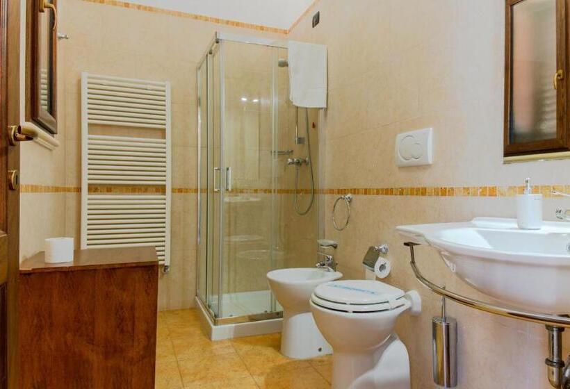 家庭间, Tenuta Ferraro Gallipoli