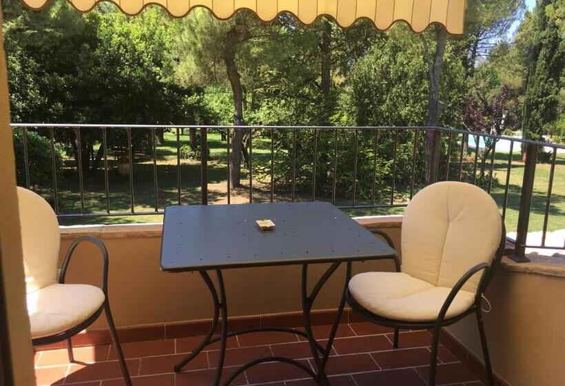 Apartamento 1 Dormitório com Sacada, Il Colle Delle Terrazze