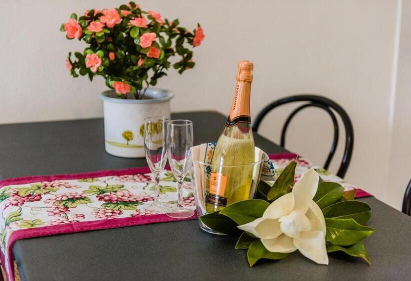 Апартаменты 2 Спальни, Residence Magnolia