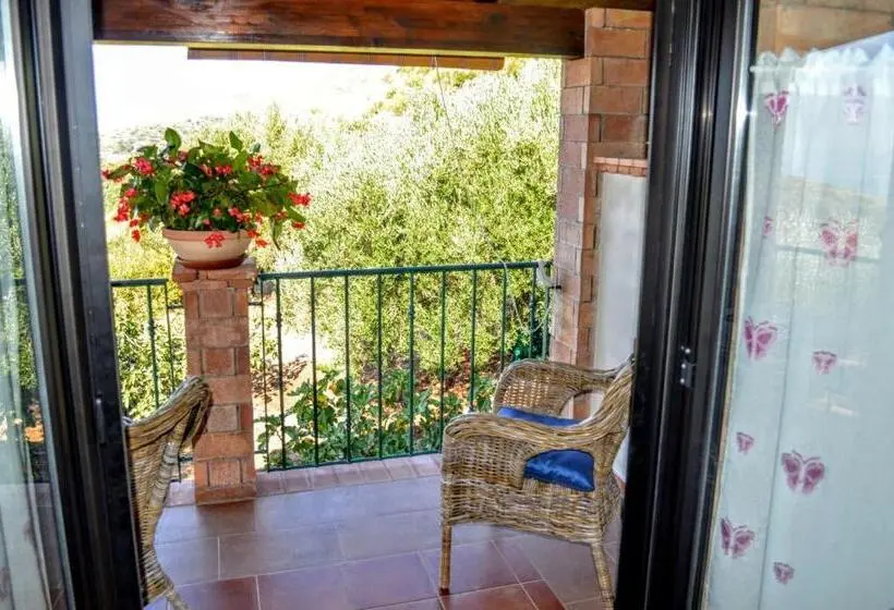 Triple Room Sea View, B&b Le Anthos