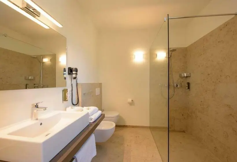 Standard-huone, Brühl Suites&residence