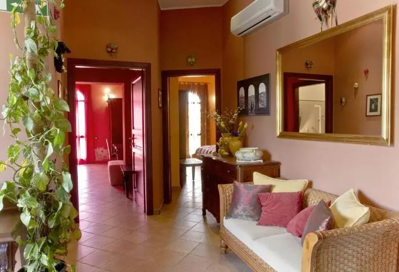 اتاق استاندارد با تخت بزرگ, Agriturismo Rajata