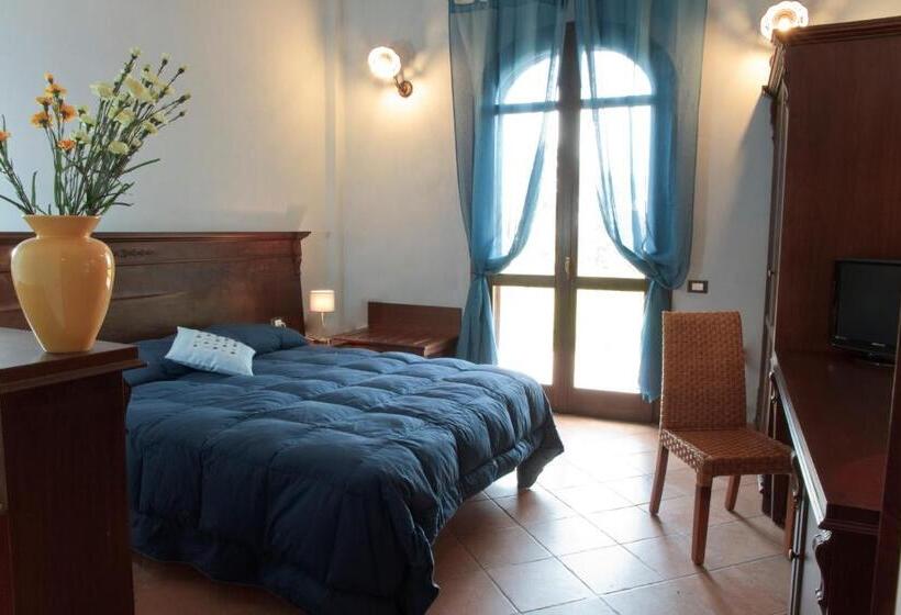 スタンダード４人部屋, Agriturismo Rajata