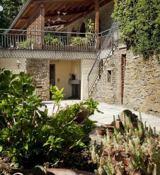 اتاق دوبلکس, Podere Poggio Mendico