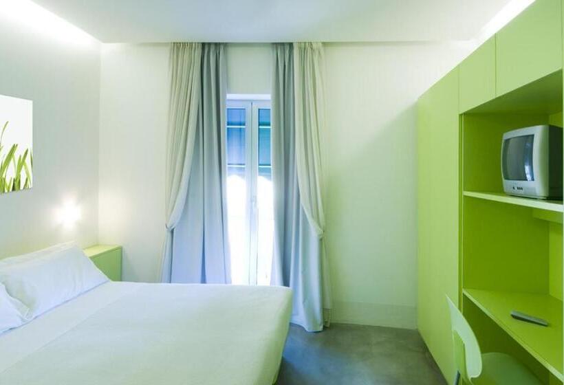 Superior Room with Terrace, Villa Greta