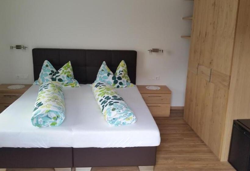 标准间带阳台, Pension Weinberg