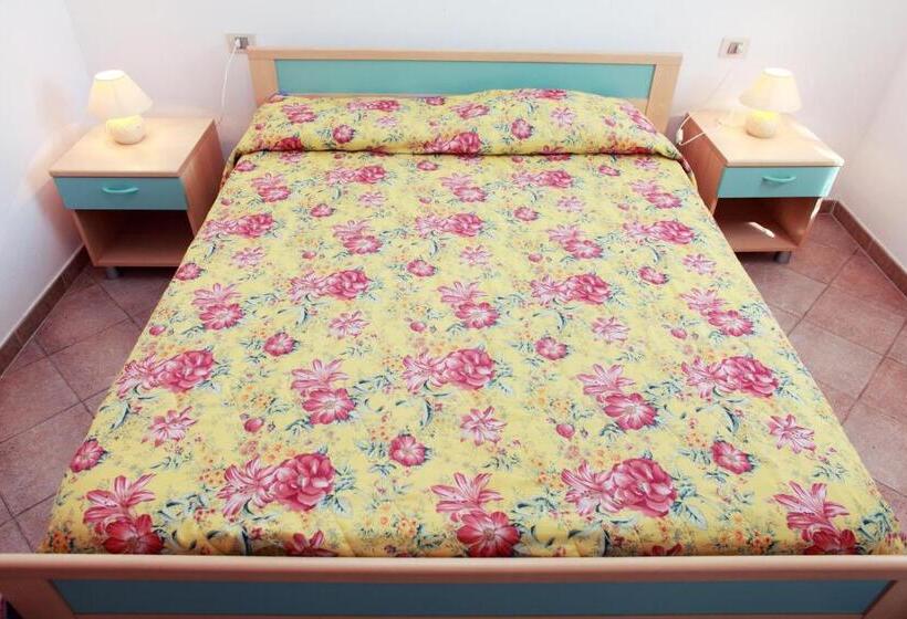 דירת שני חדרים, Verande Tanca Torre