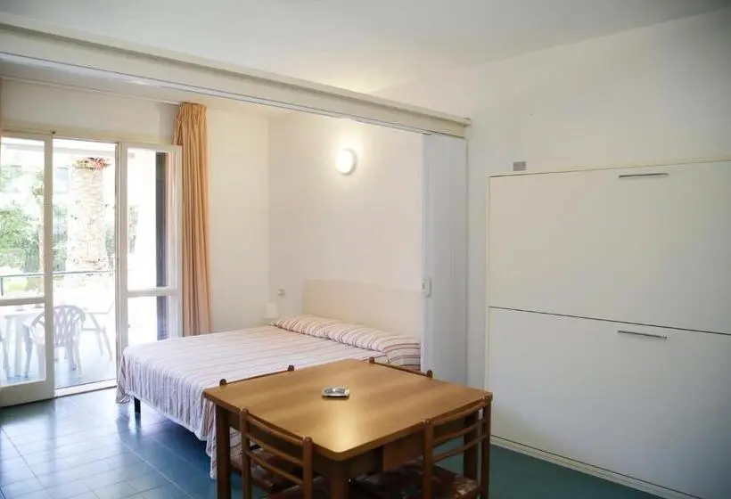 استودیو استاندارد با تراس, Appartamenti Maricampo   Helloelba