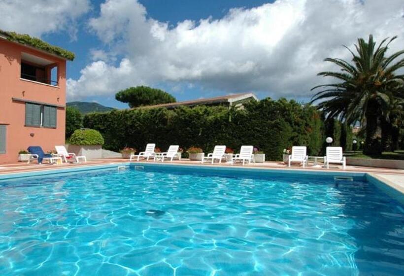 Студия Стандарт, Appartamenti Maricampo   Helloelba