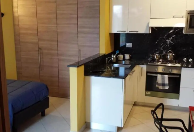 Standard-studio, Residence Luna Di Monza
