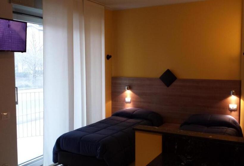 استودیوی استاندارد, Residence Luna Di Monza